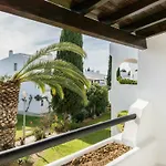 Great S.Rafael Aprt. Walking Distance To The Beach